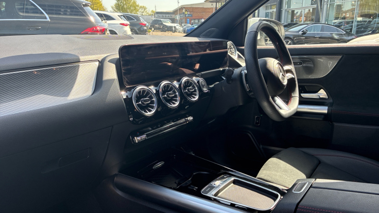 Mercedes-Benz GLA 220d 4Matic AMG Line Executive 5dr Auto Diesel Hatchback